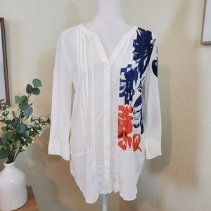 Anthropologie Maeve White Floral Print Button Down! Size 8.